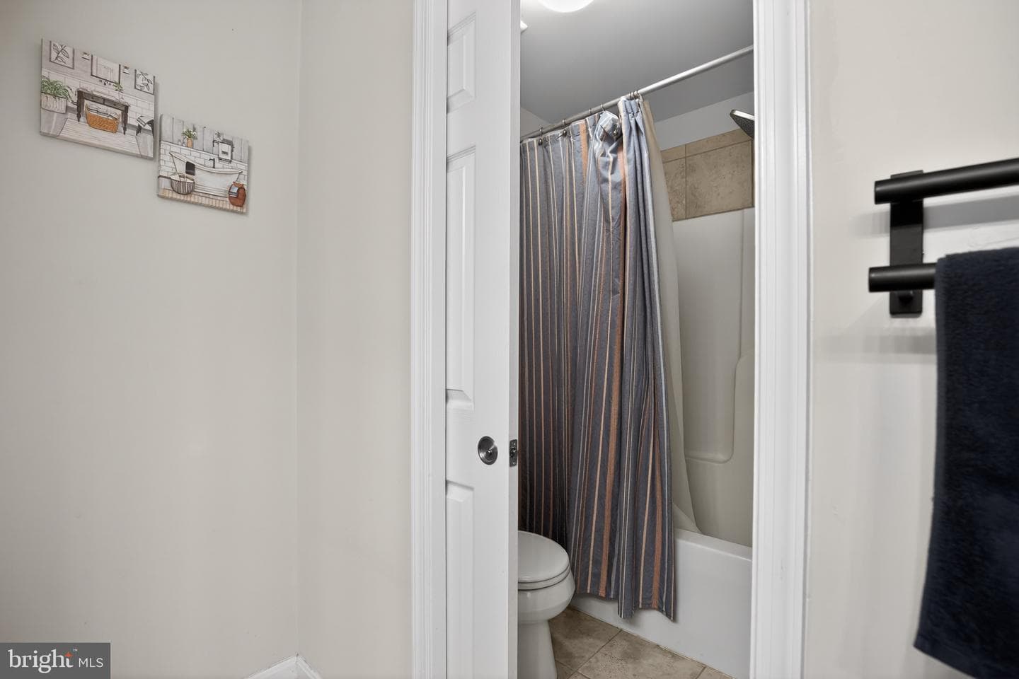 485 Sylvan Place photo 29