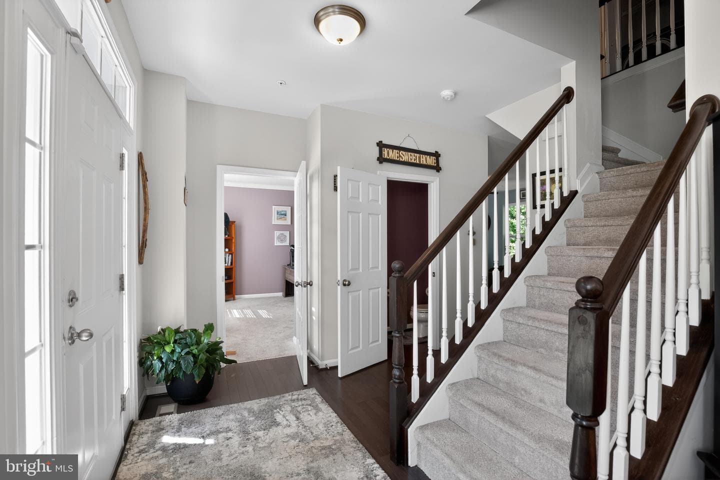 485 Sylvan Place photo 4