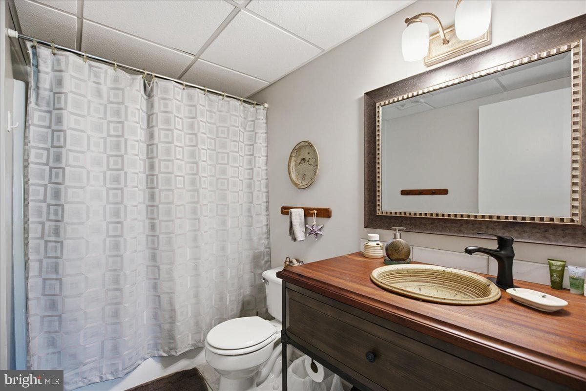 2400 Vern Road photo 70