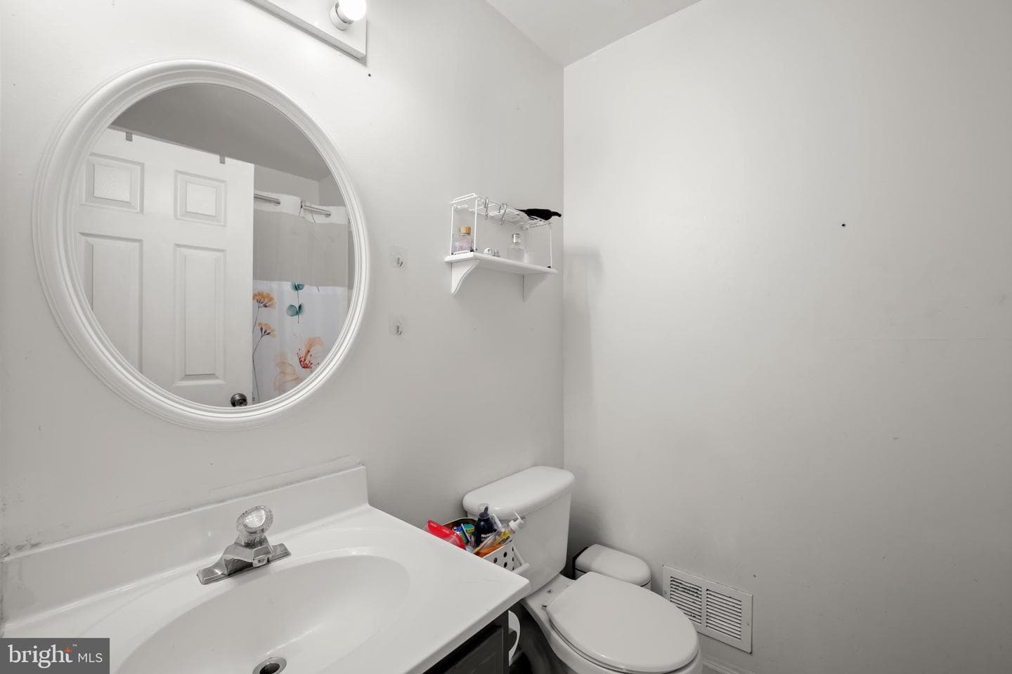 12465 Hisperia Road photo 11