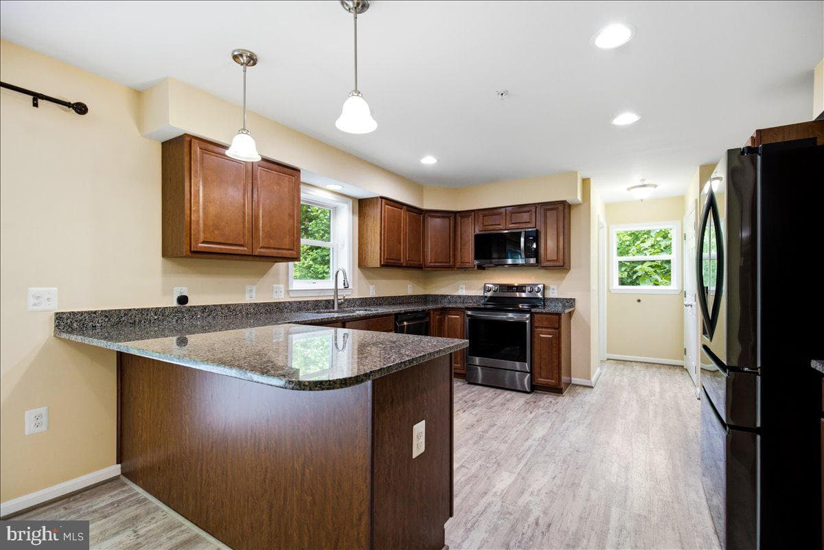 3955 Breezy Point Road photo 13
