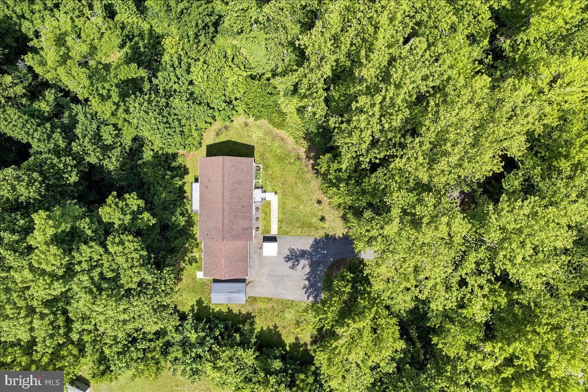 3955 Breezy Point Road, Chesapeake Beach
