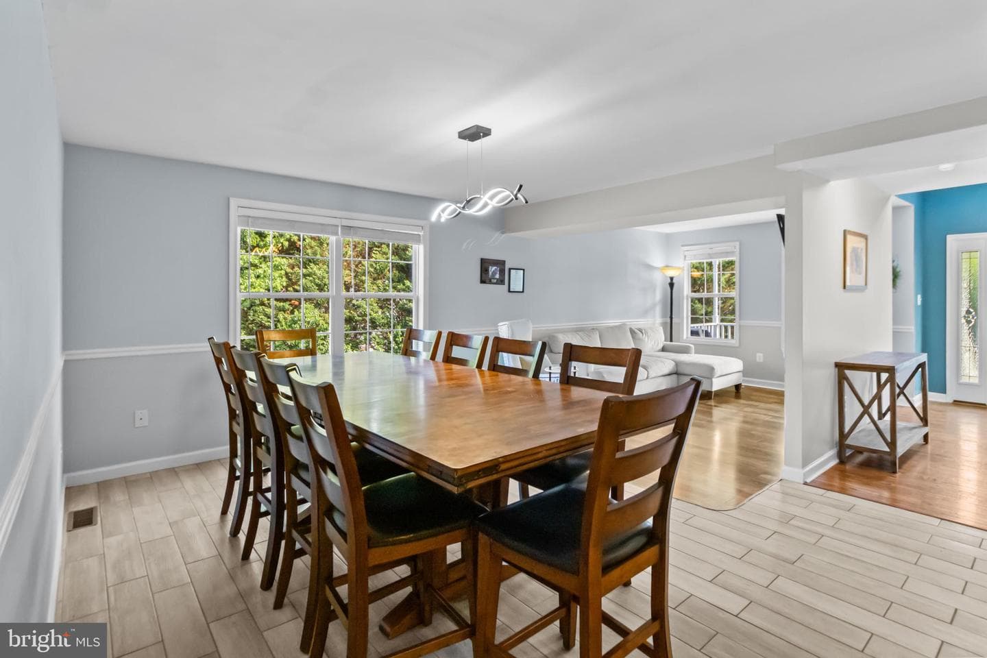 1525 Sharpes Court photo 14