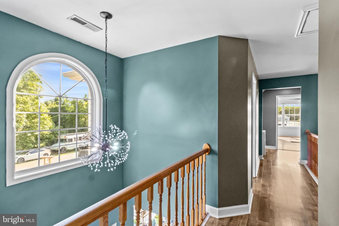 1525 Sharpes Court photo 24