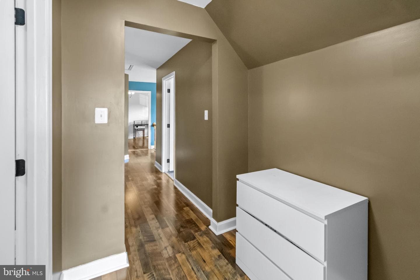 1525 Sharpes Court photo 31