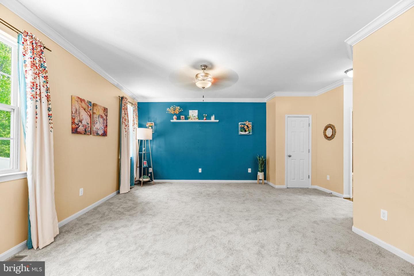 252 Rimfire Way photo 6