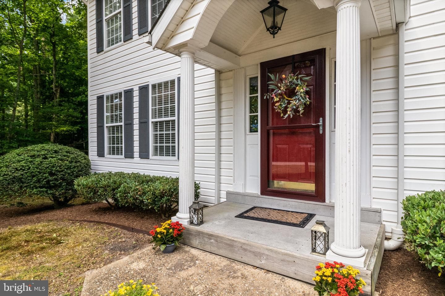 1155 Scenic Way photo 4