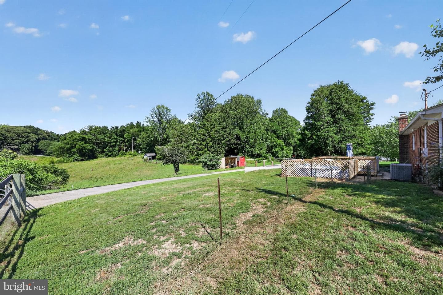 630 Dalrymple Rd photo 24