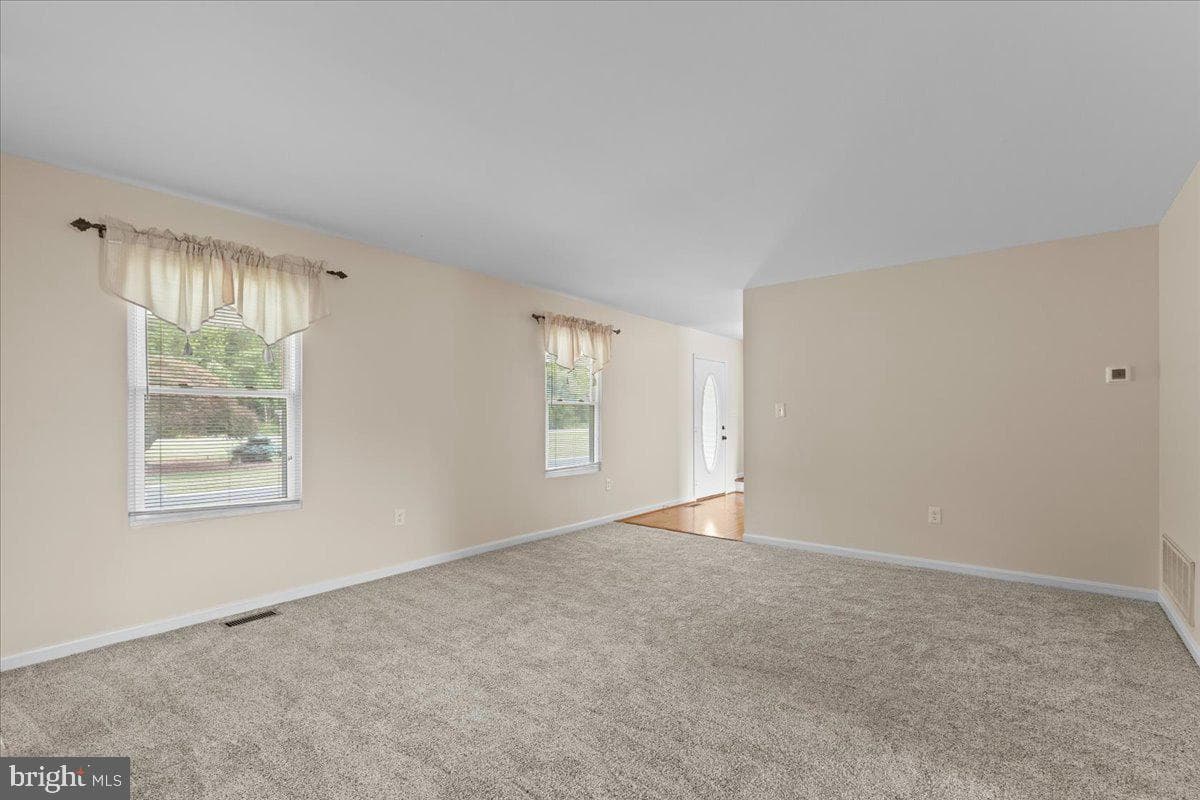 8407 Wesley Stinnett Boulevard photo 16