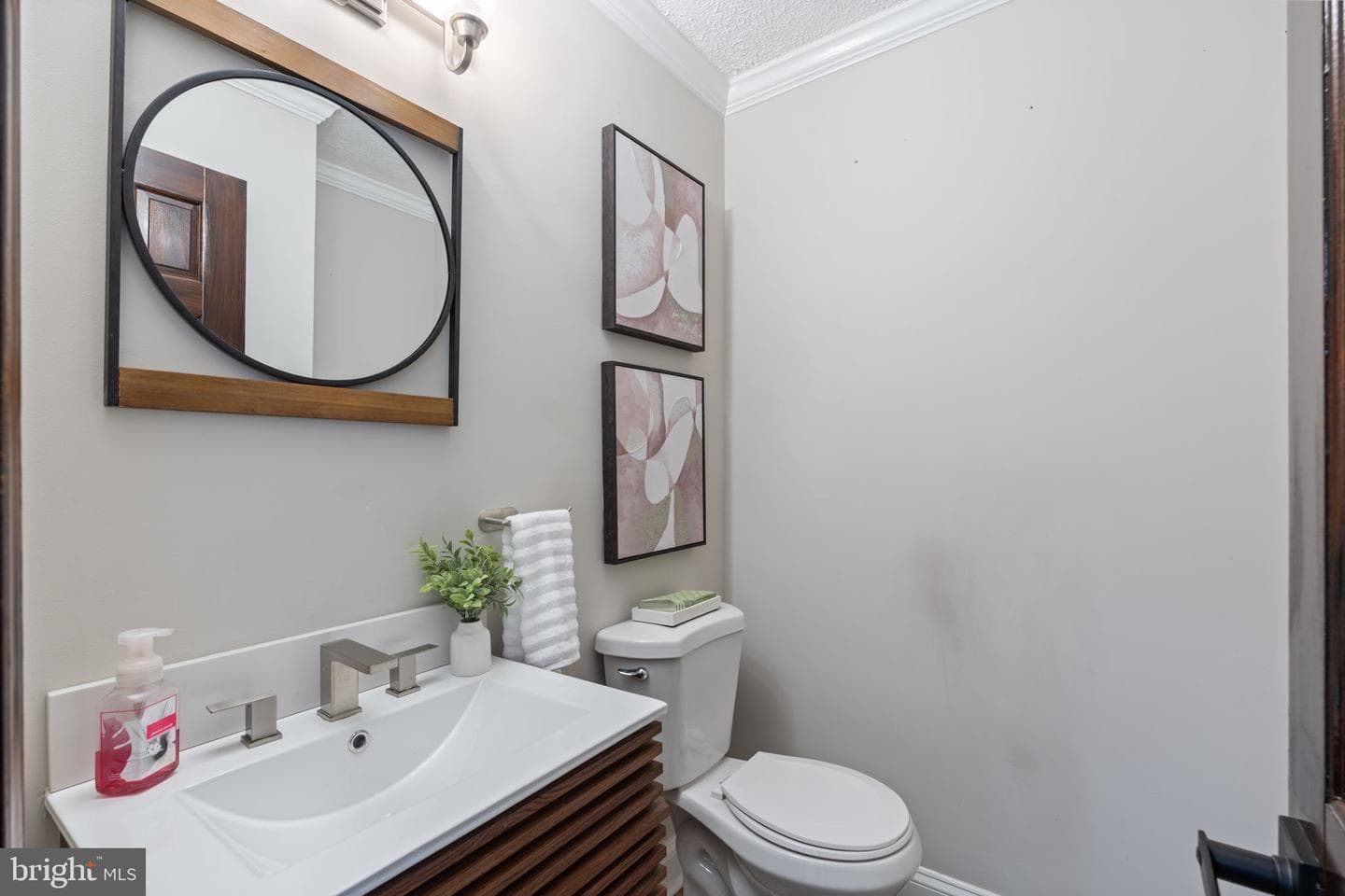 8271 Sycamore Terrace photo 21