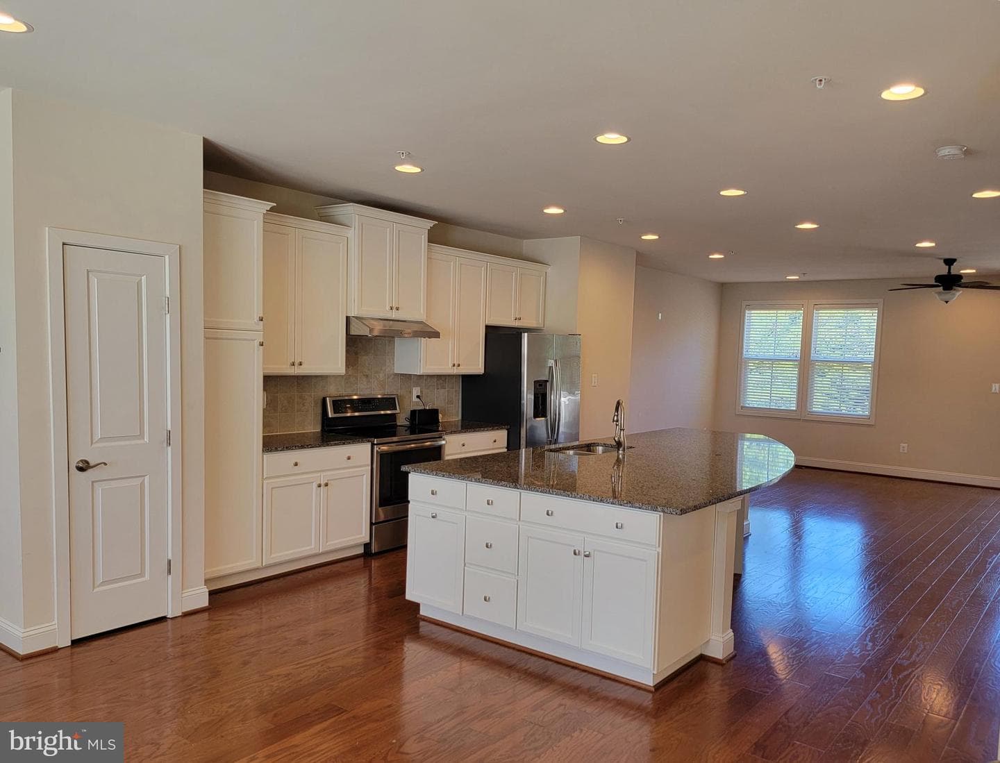 210 Oyster Bay Place #c2, Solomons