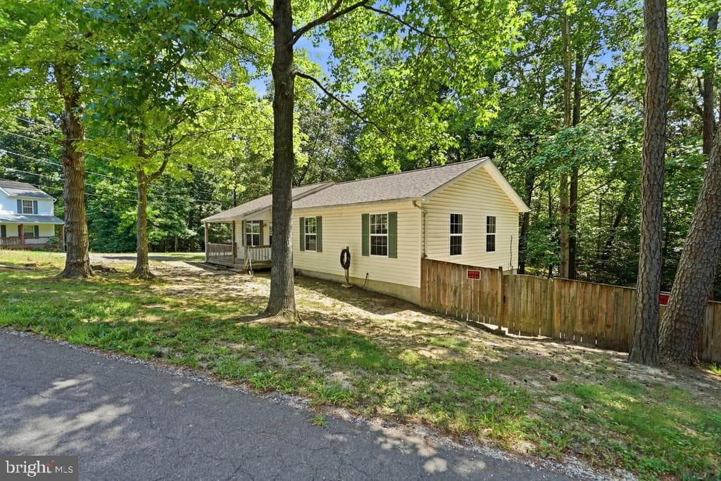 673 Grenada Lane photo 16