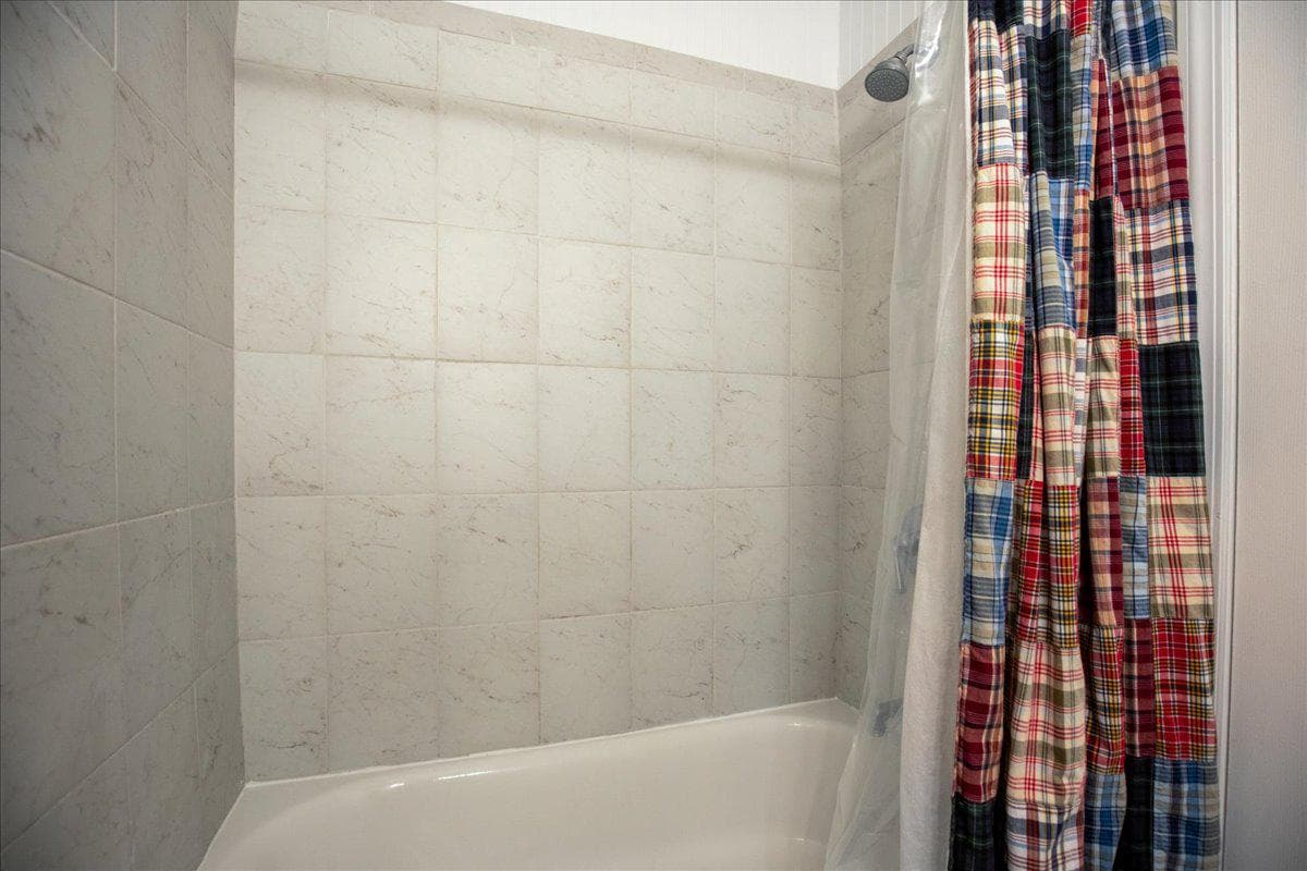 12715 Mill Creek Dr photo 21