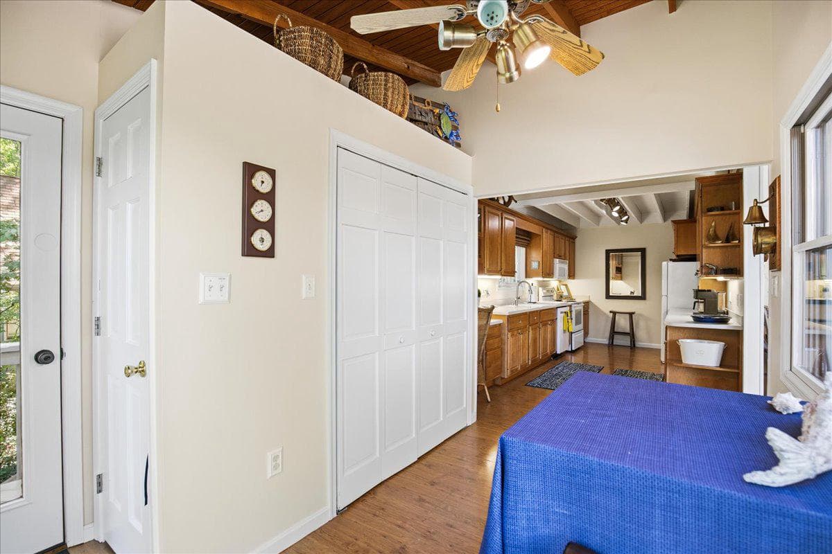 12715 Mill Creek Dr photo 36