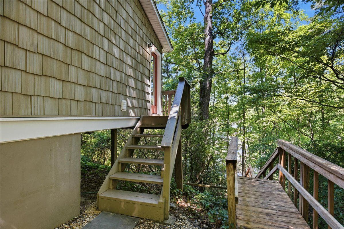 12715 Mill Creek Dr photo 43