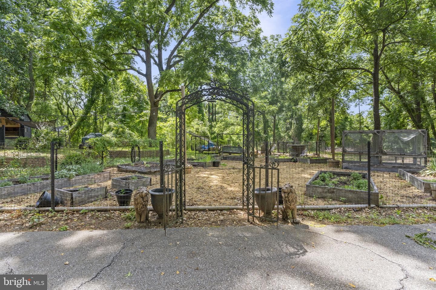1040 White Sands Drive photo 140
