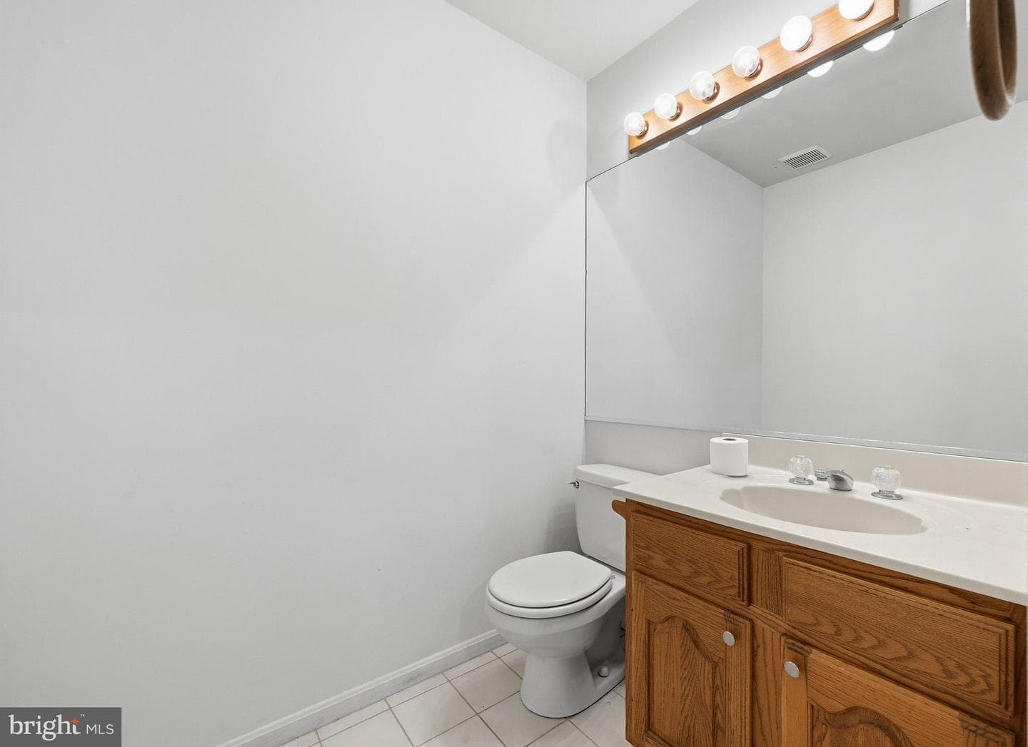 924 Chart Court photo 49