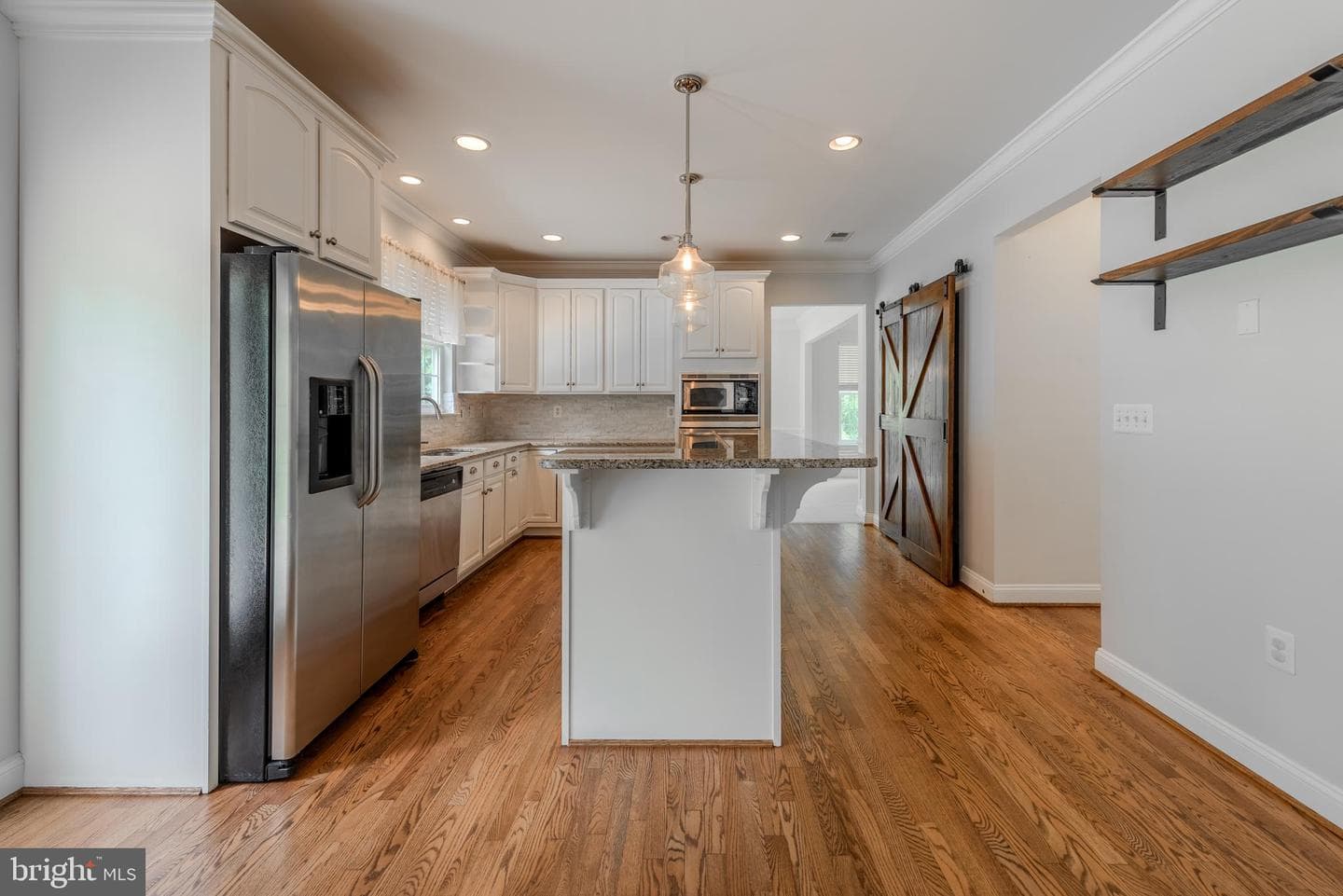 5034 Barrington Lane photo 14