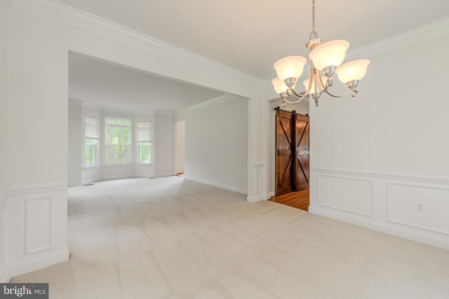 5034 Barrington Lane photo 20