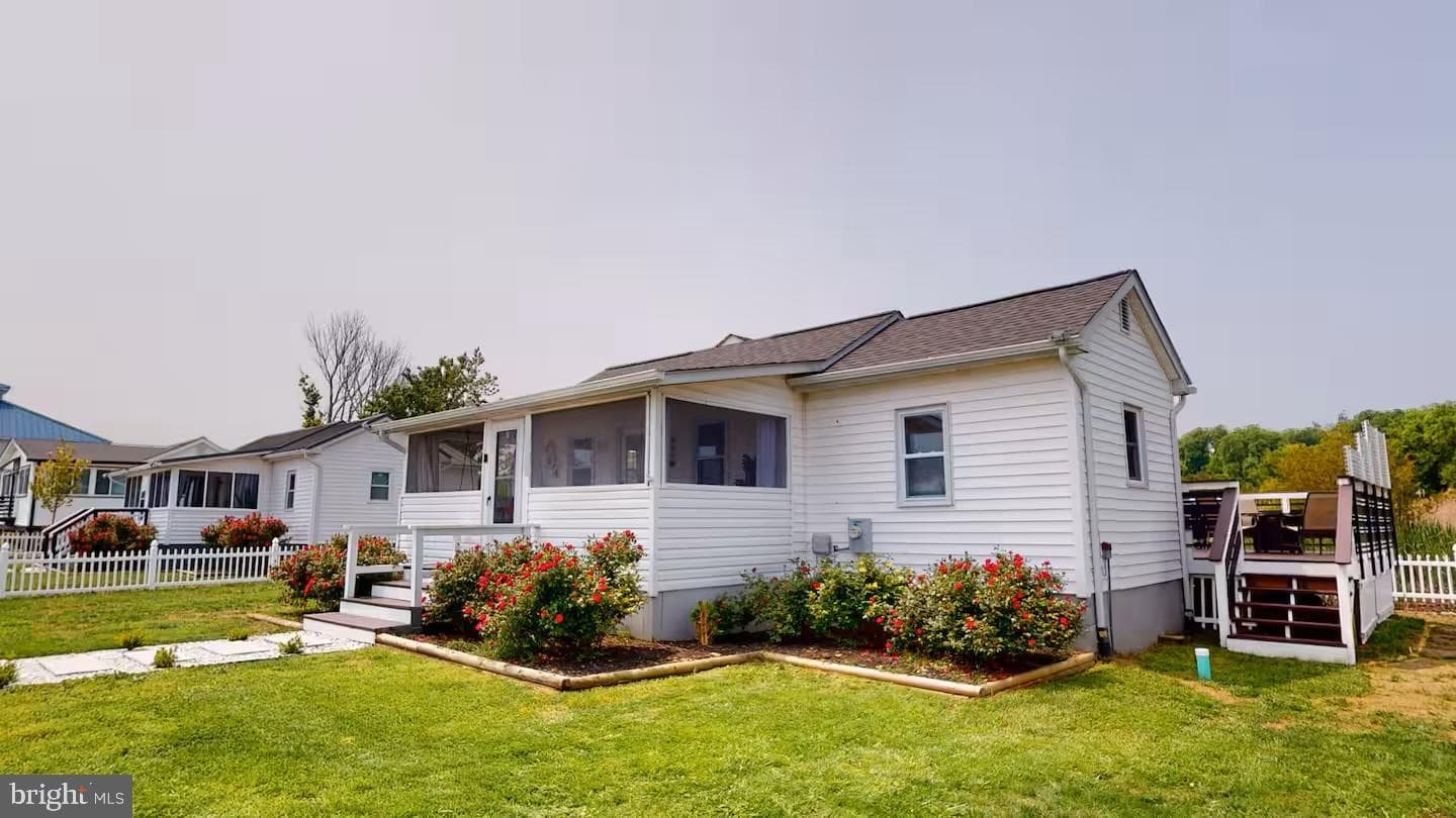 5233 Breezy Point Road, Chesapeake Beach
