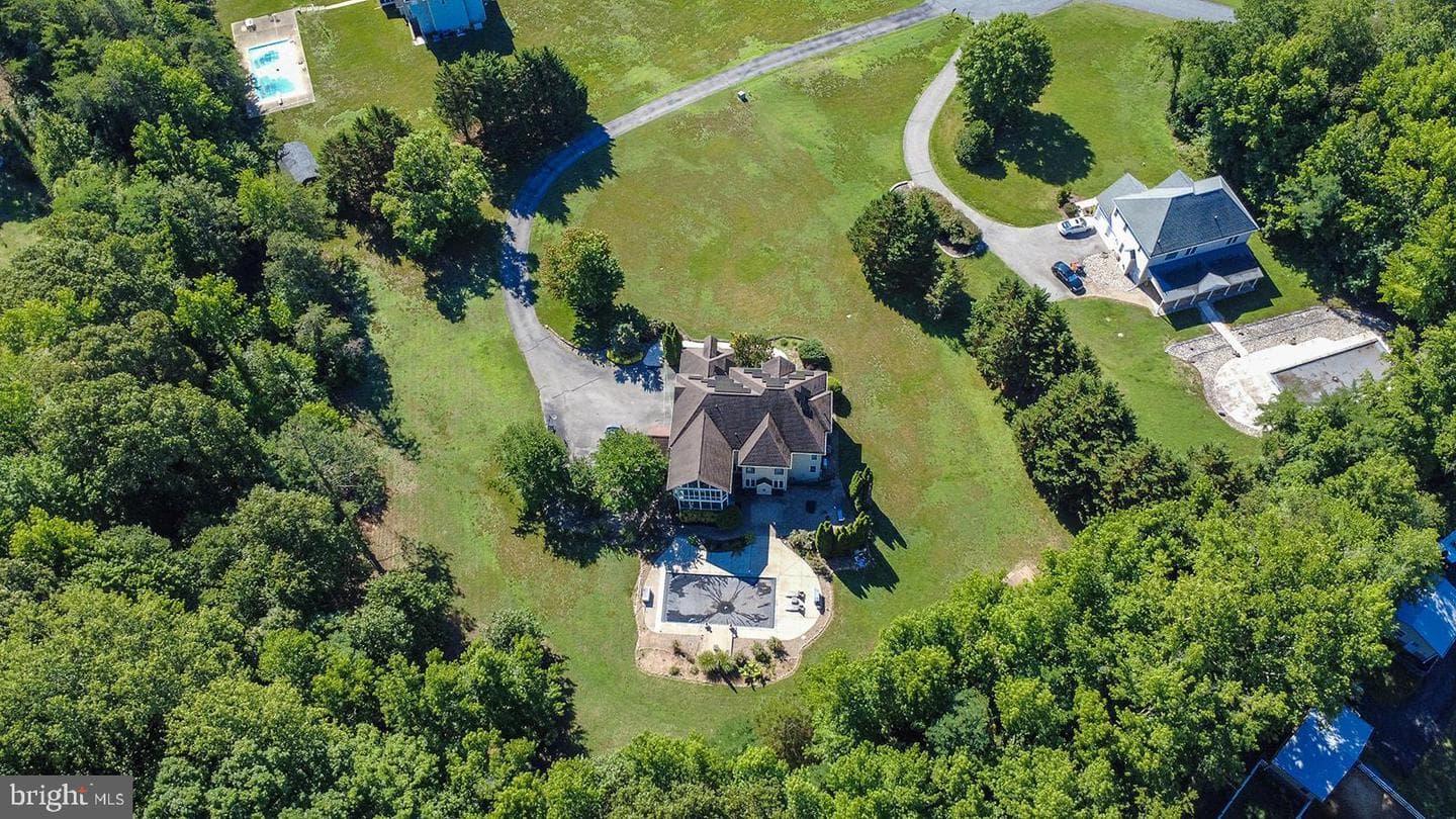 3715 Thunder Hill Drive photo 100