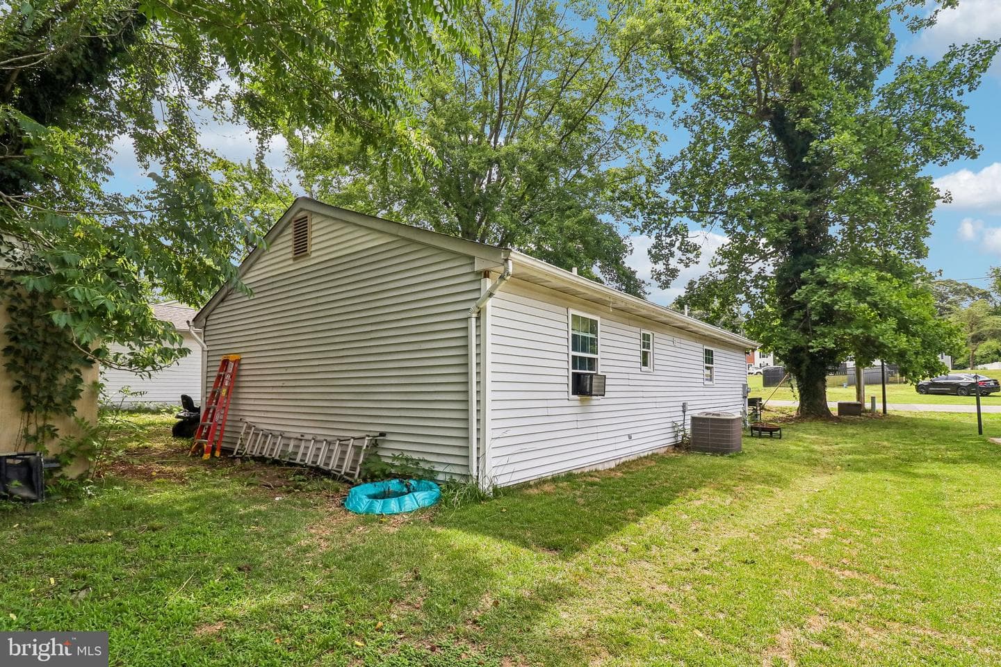 345 Laurel Drive photo 34