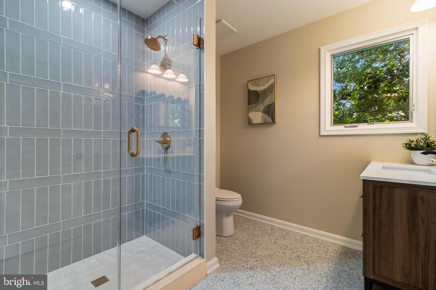 145 Chesapeake Avenue photo 36