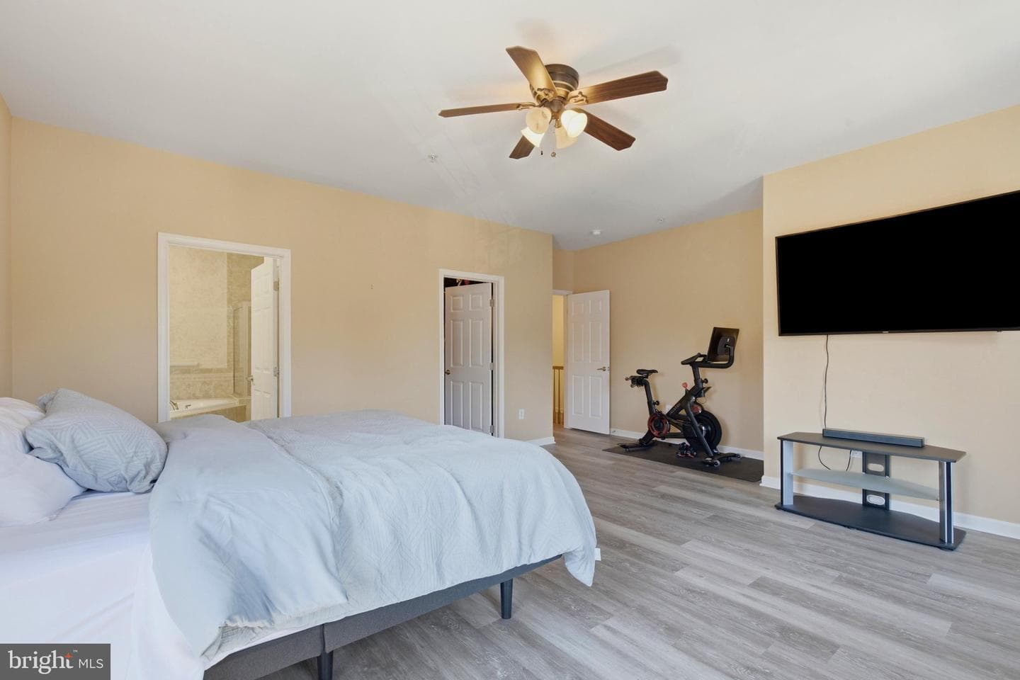2298 Forest Ridge Terrace #12 photo 29