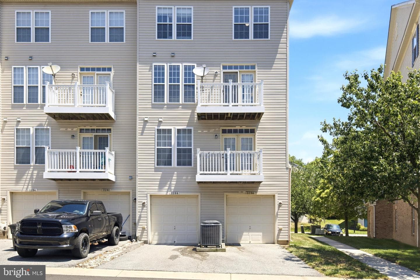 2298 Forest Ridge Terrace #12 photo 40