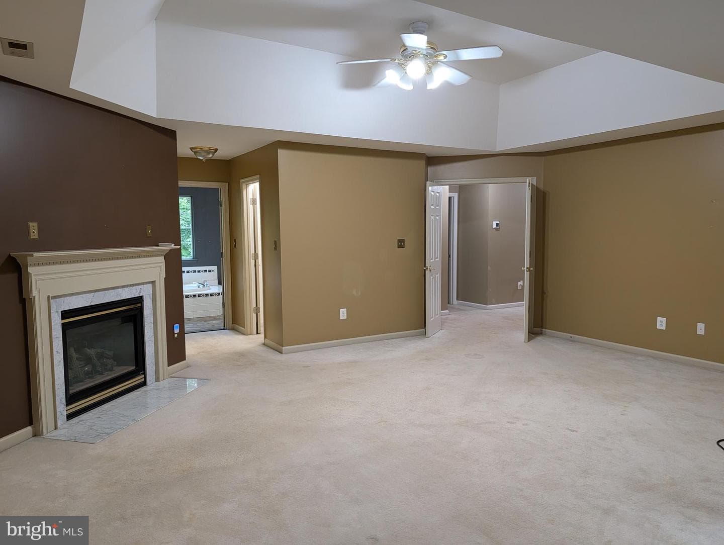 2440 Abigail Court photo 31