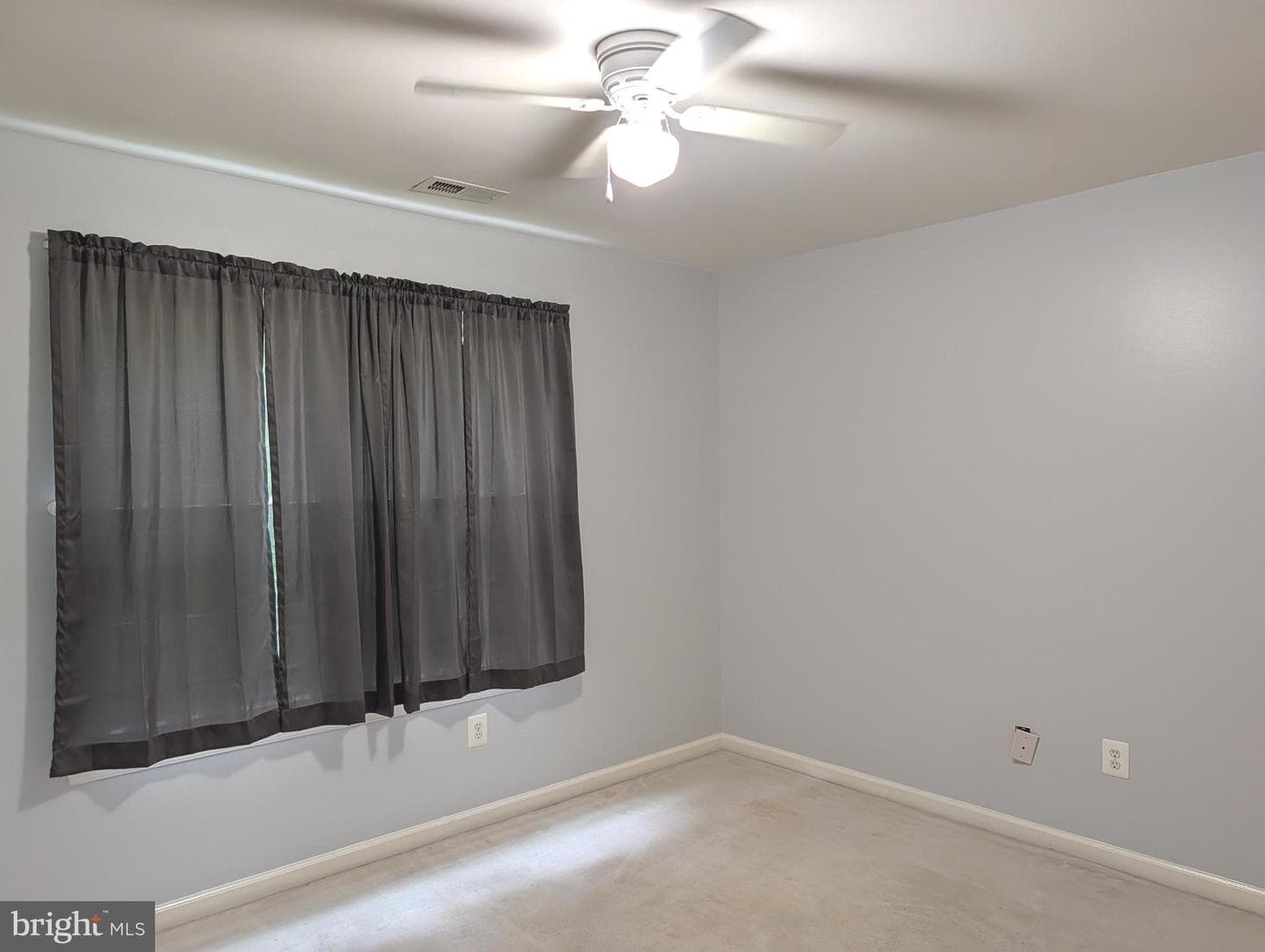 2440 Abigail Court photo 36