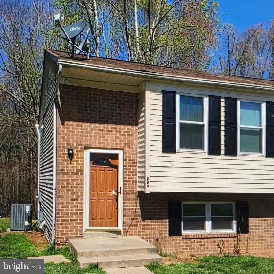 829 Calvert Towne Dr, Prince Frederick