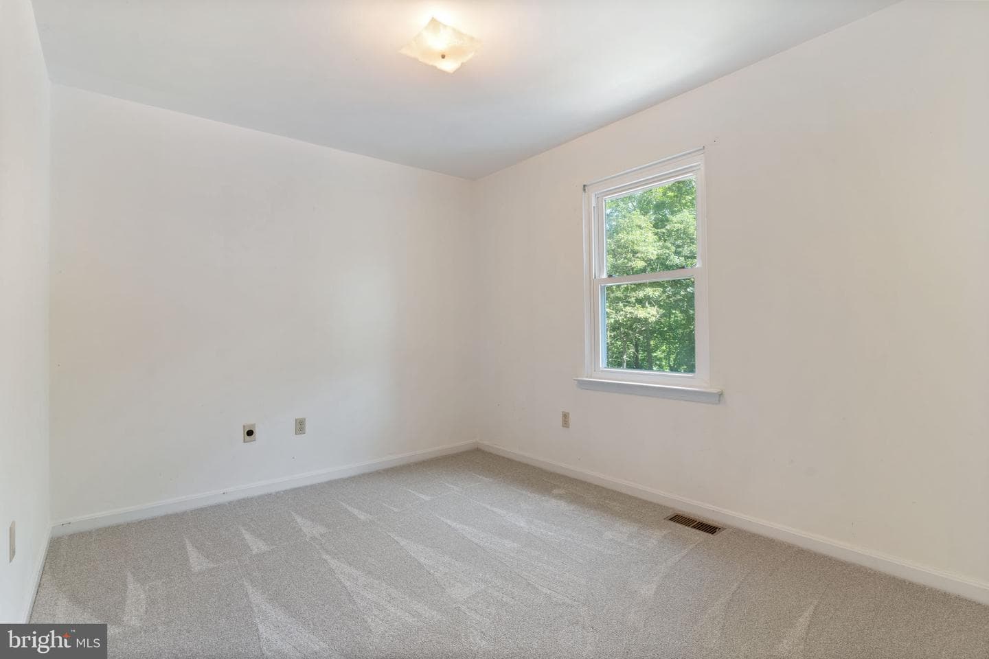3555 Christiana Court photo 39