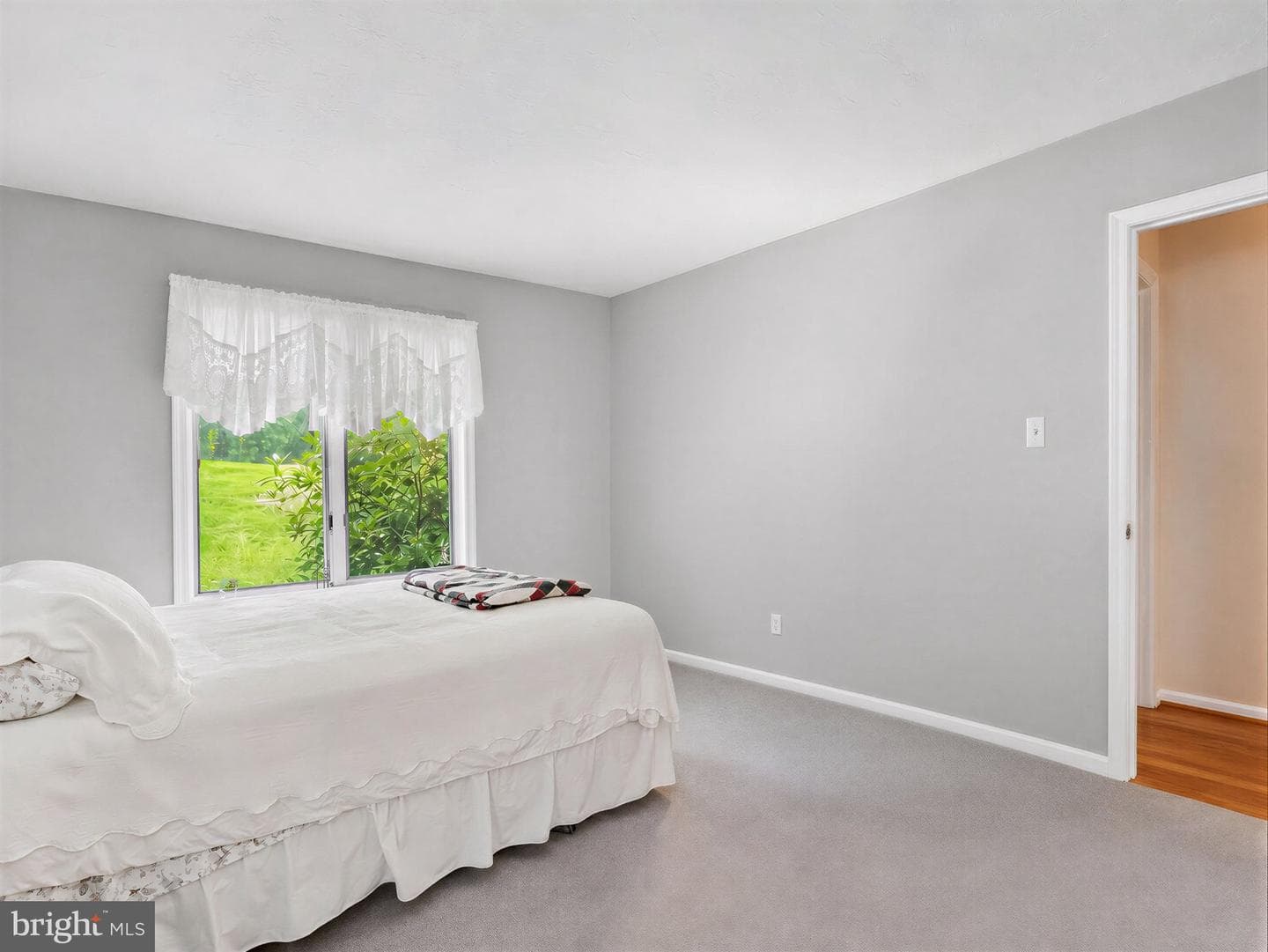 470 Chippingwood Drive photo 34