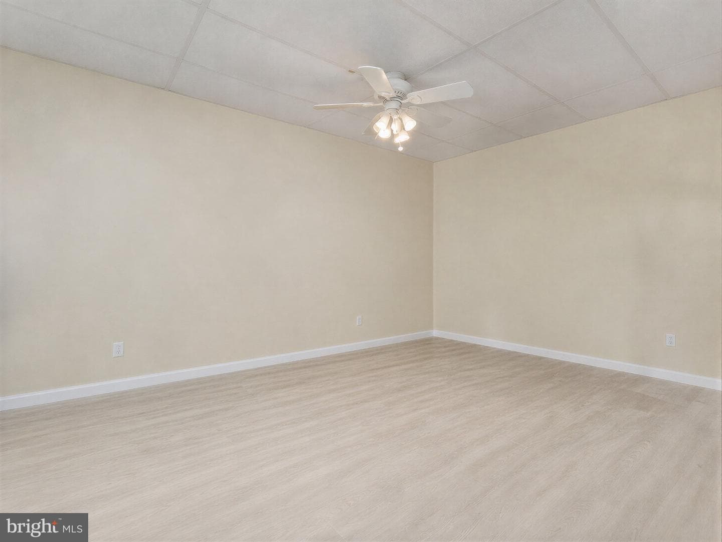 470 Chippingwood Drive photo 47