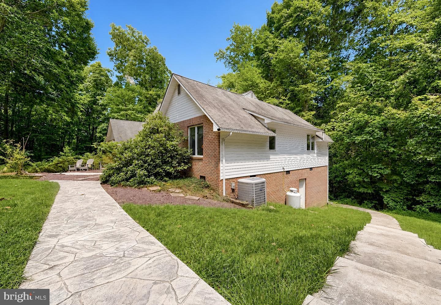 470 Chippingwood Drive photo 58
