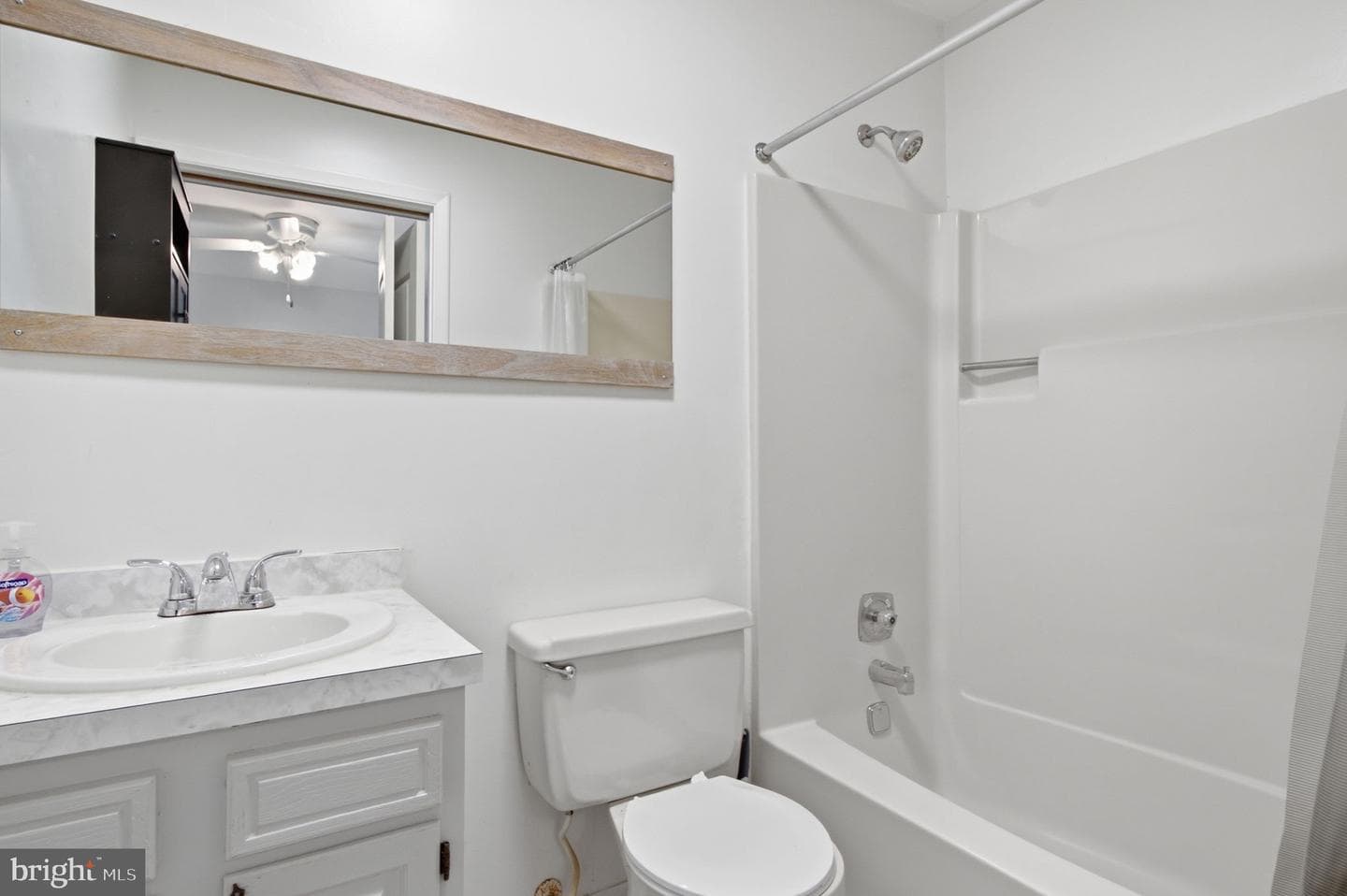 9201 Owings Manor Court photo 14