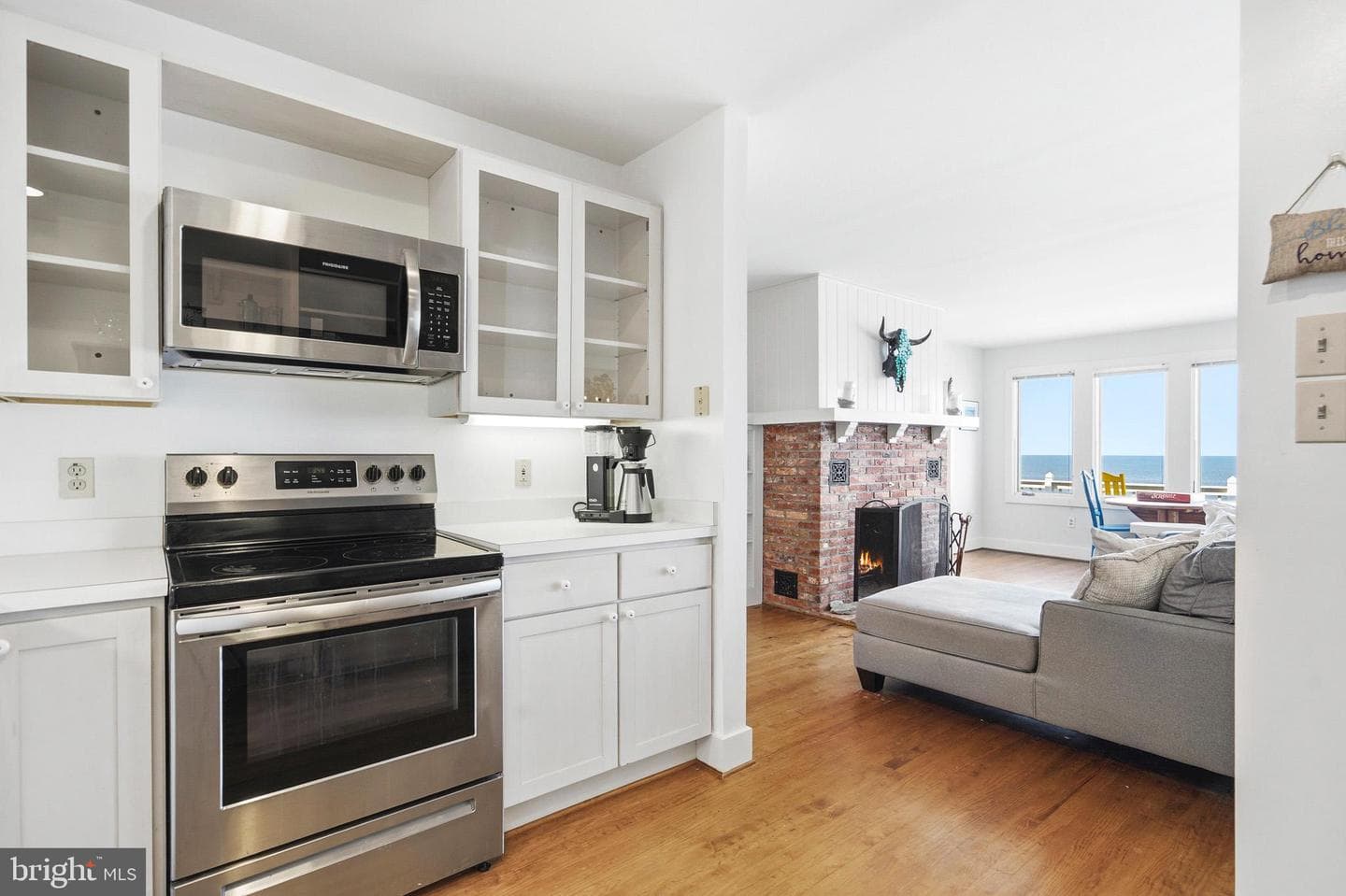 5424 Beach Drive photo 24