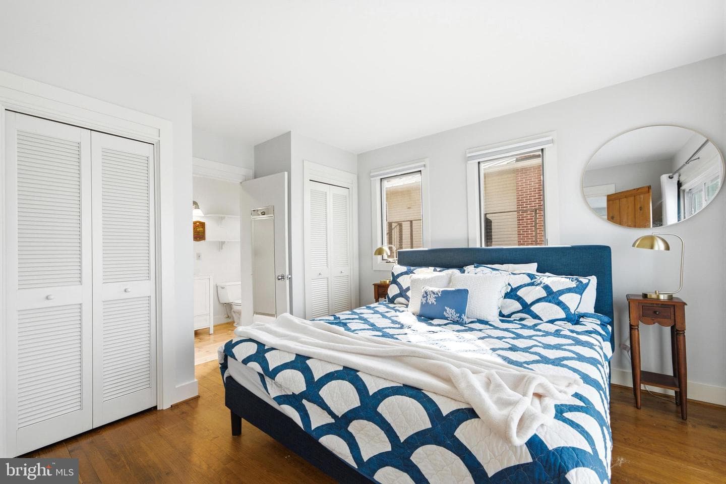 5424 Beach Drive photo 27