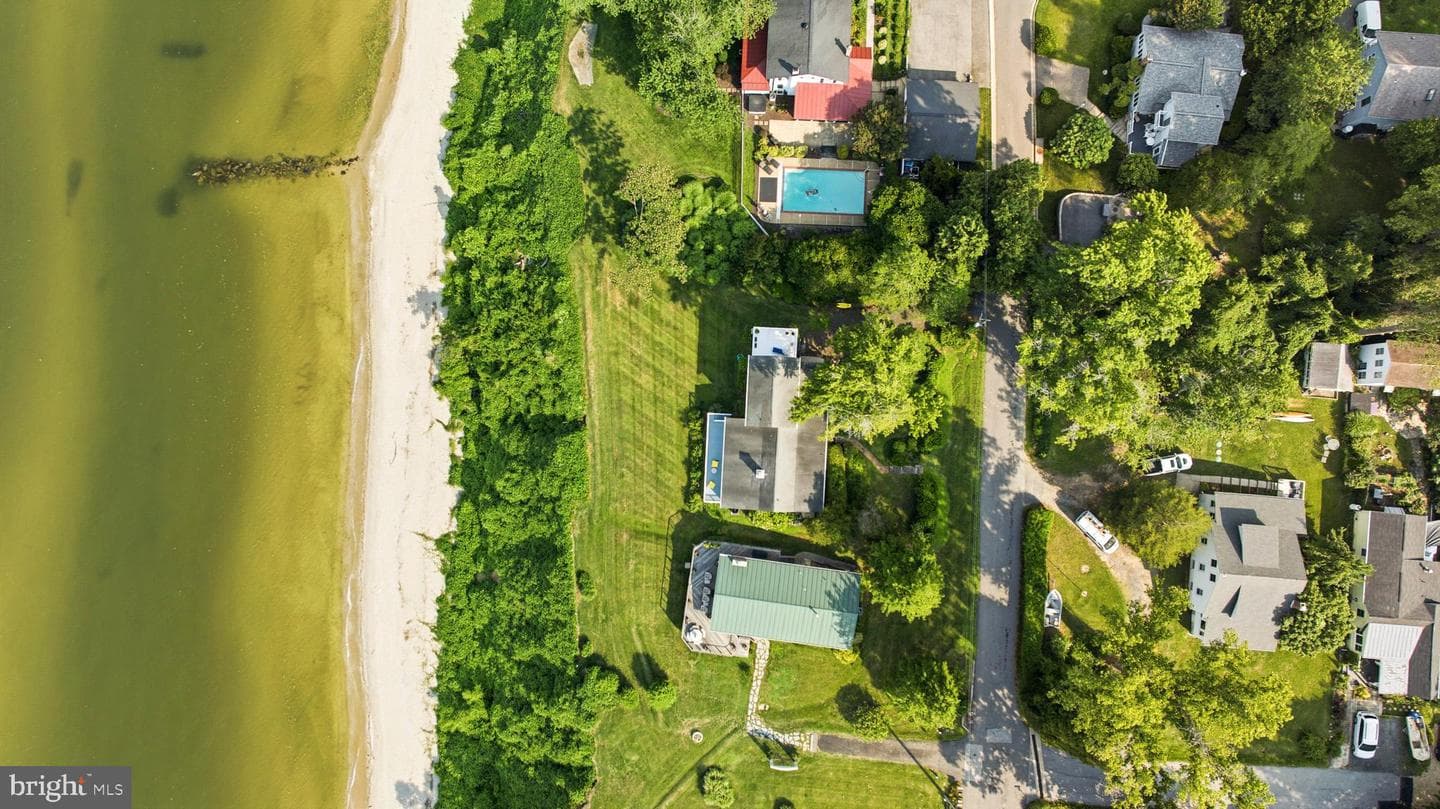 5424 Beach Drive photo 66