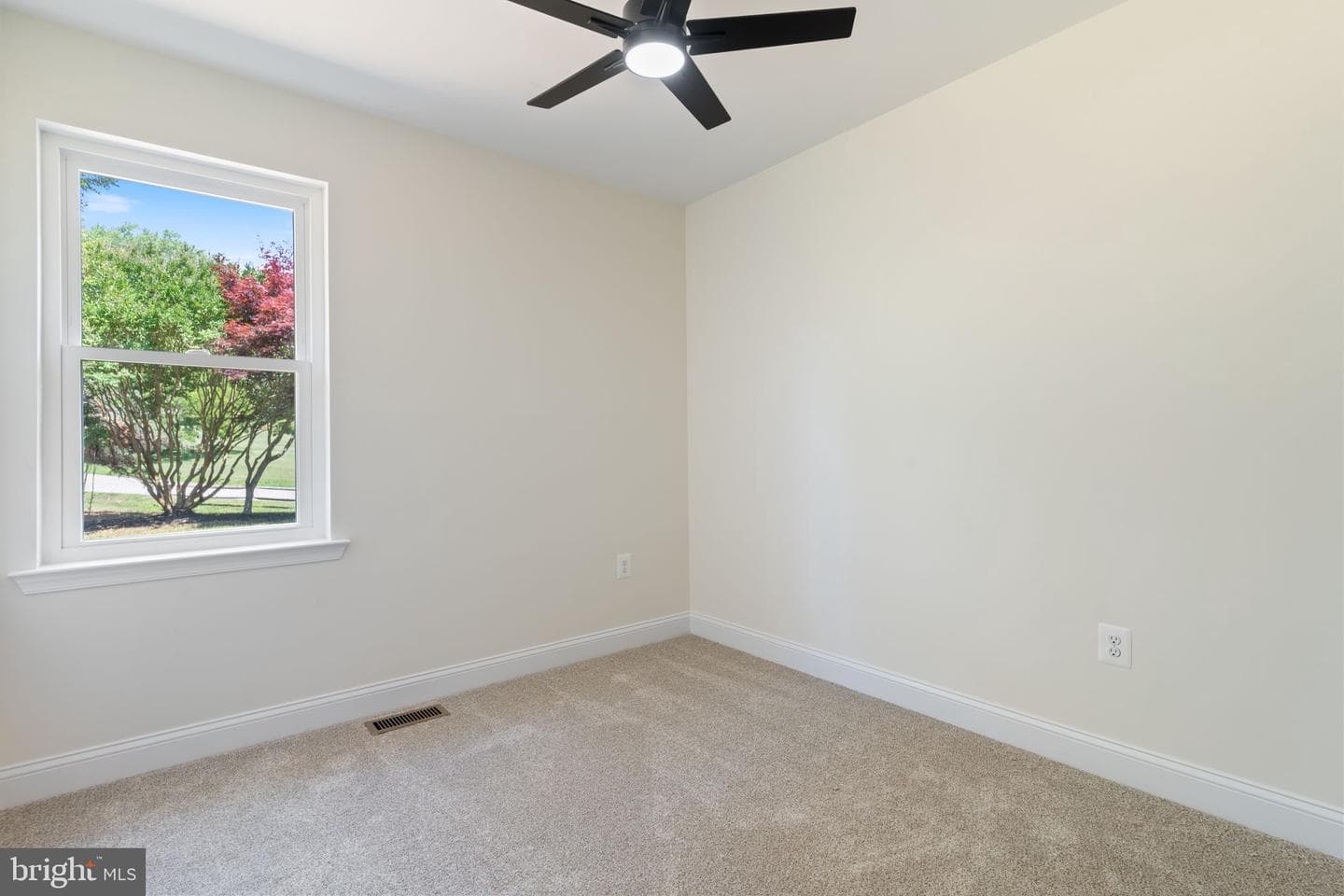 4735 Paul Hance Road photo 31