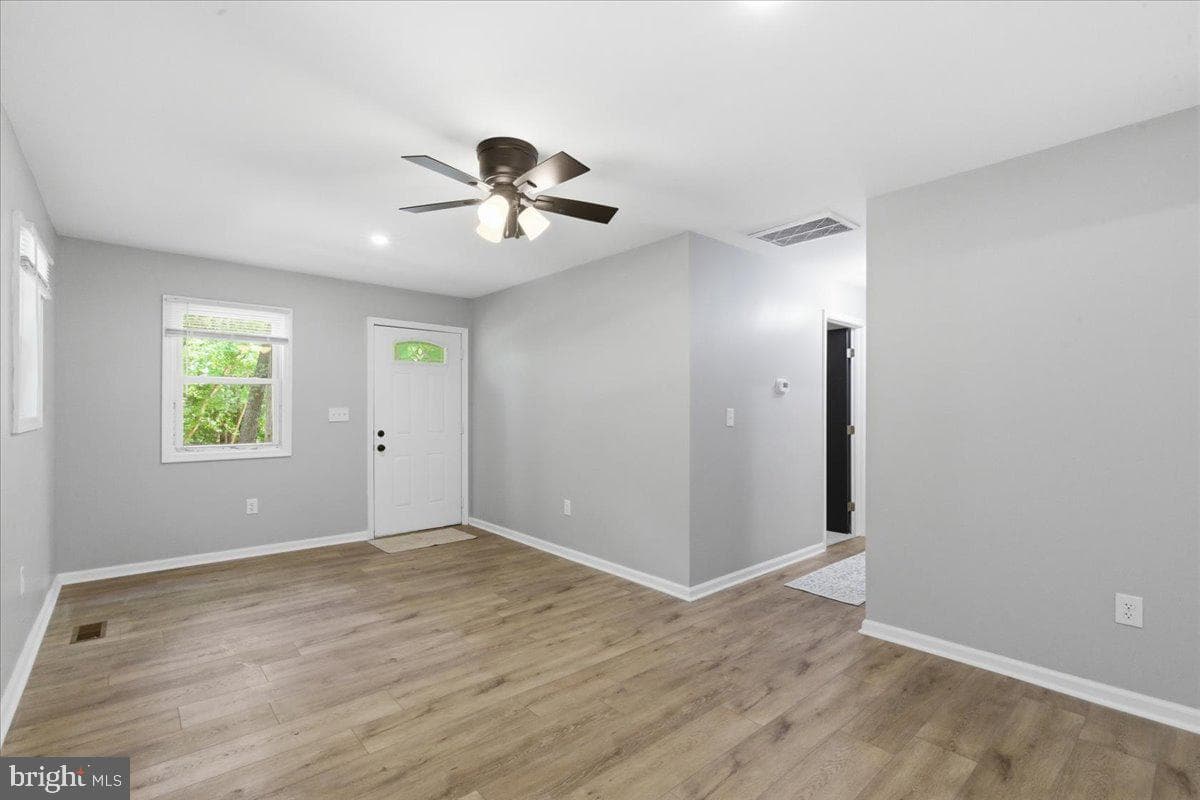 6815 Marshall Road photo 8