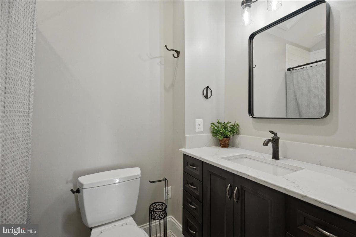 7785 Swan Lane photo 43
