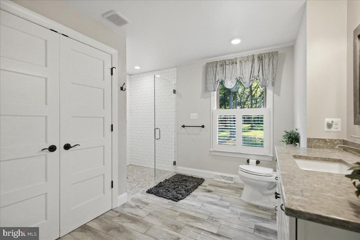 7785 Swan Lane photo 53