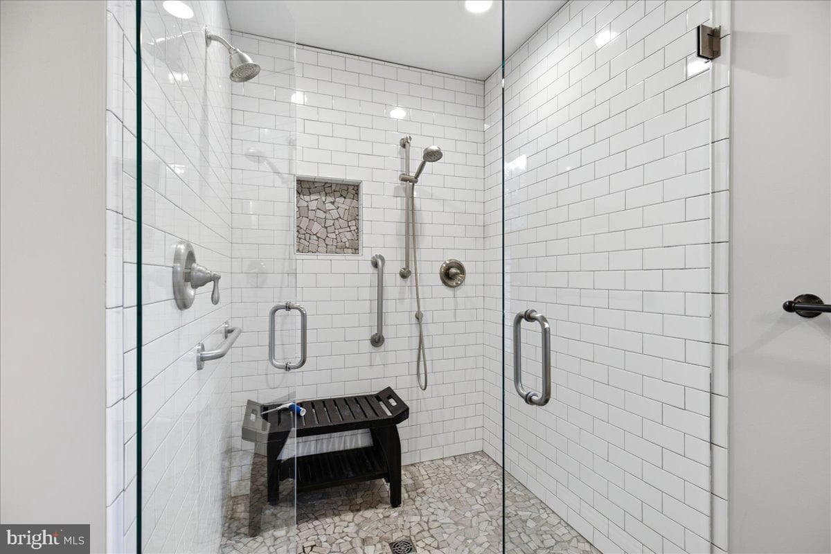 7785 Swan Lane photo 55