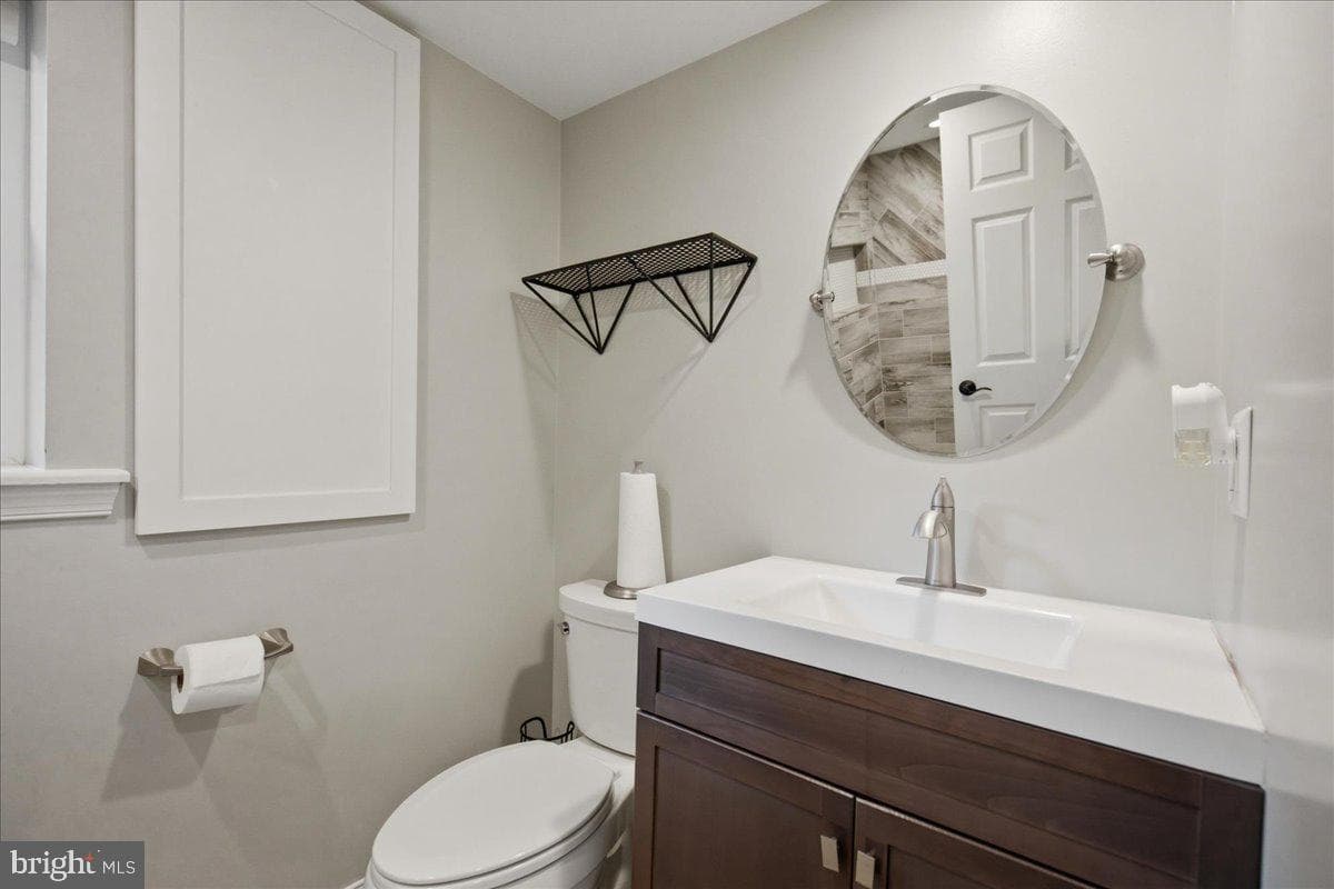 7785 Swan Lane photo 75