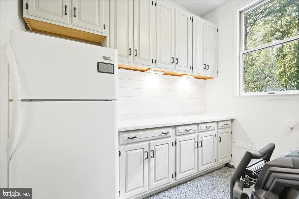 7785 Swan Lane photo 85