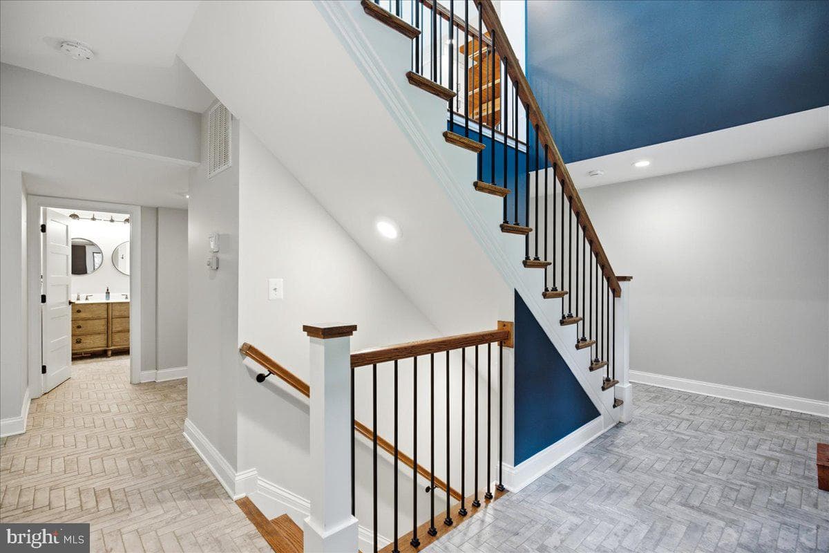 7785 Swan Lane photo 87