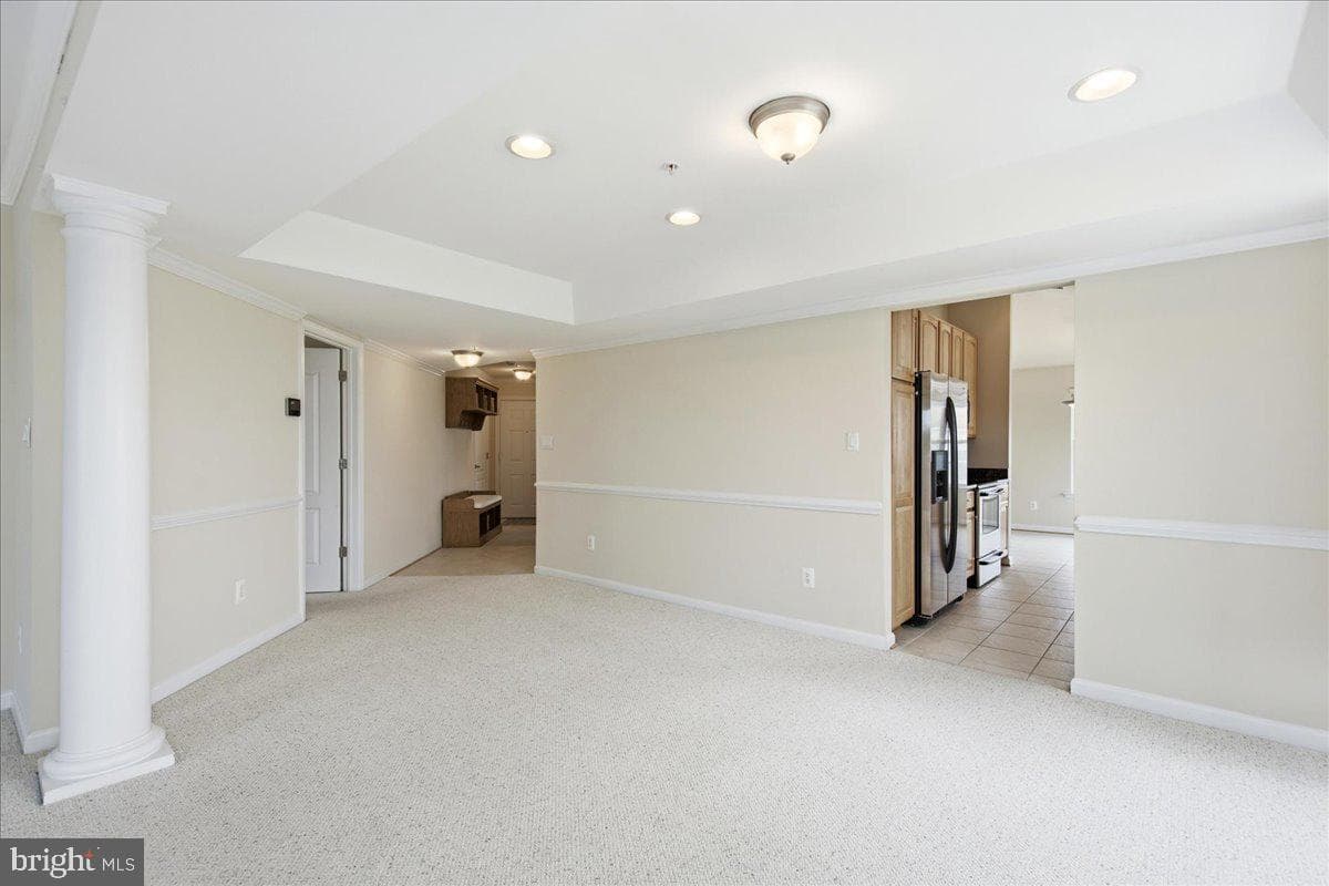 534 Oyster Bay Place #401 photo 25