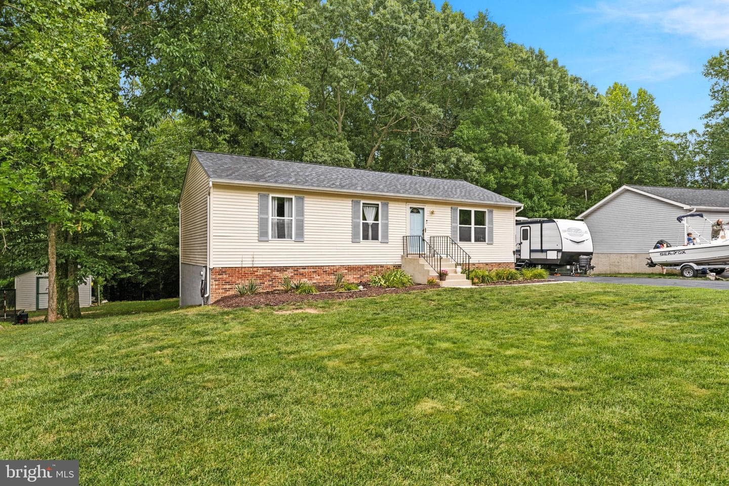 7860 Pine Boulevard, Lusby